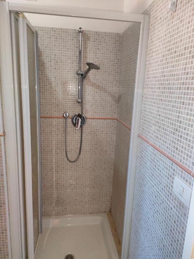 Da Ale - In Centro A San Benedetto Apartment San Benedetto del Tronto Bagian luar foto